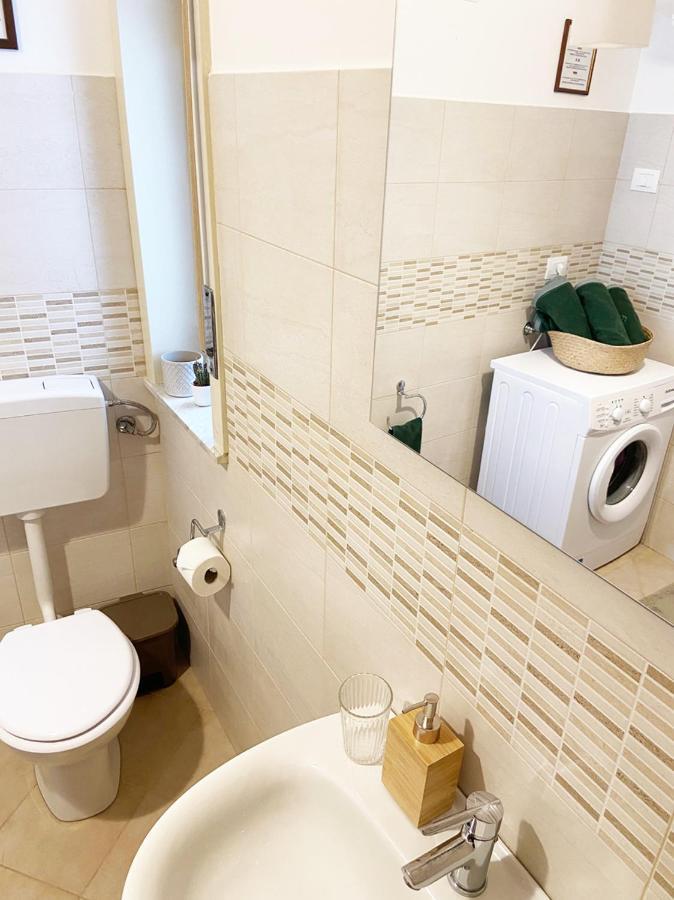 Casa Casti Apartment Мистербианко Екстериор снимка